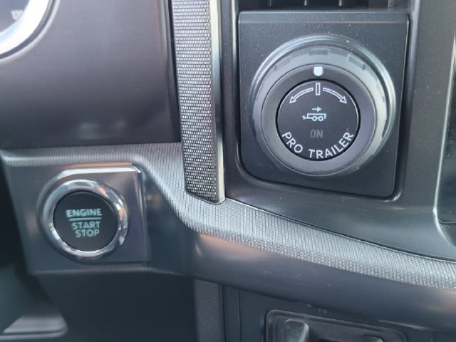 Used 2025 Ford F150 Platinum AWD/4WD image 31