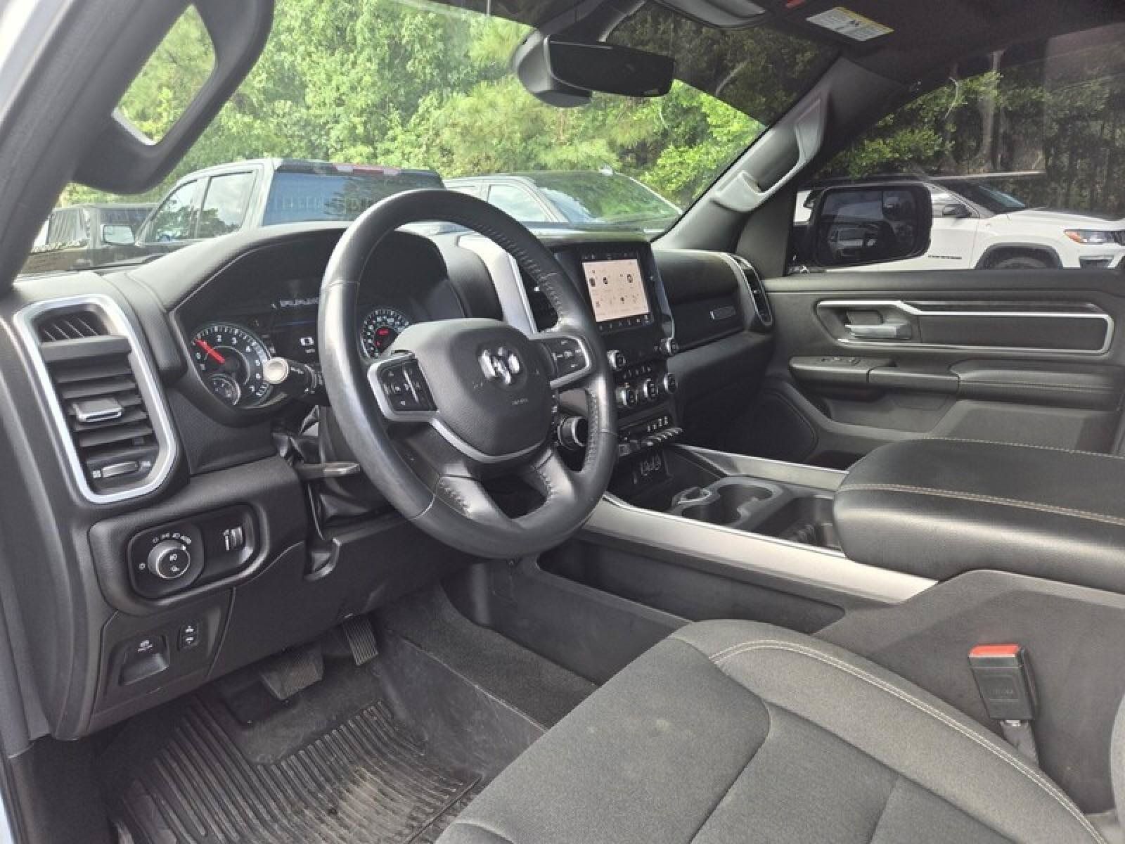 Used 2023 RAM 1500 Big Horn AWD/4WD image 18