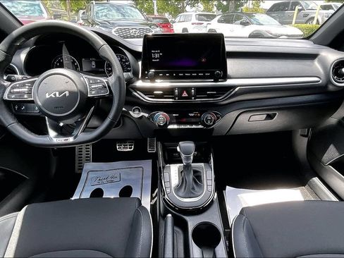 Certified 2023 Kia Forte GT-Line FWD image 11