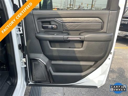 Used 2025 RAM 2500 Limited image 19