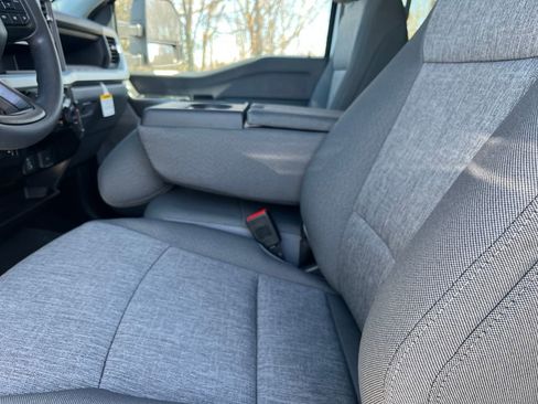 New 2026 Ford F250 XL w/ STX Appearance Package AWD/4WD image 21
