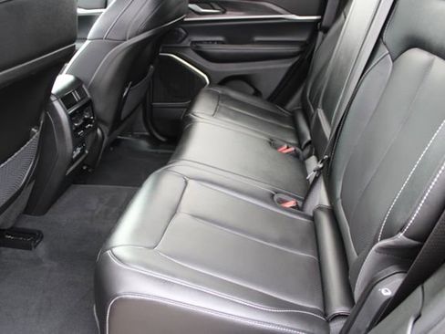 Used 2023 Jeep Grand Cherokee 30th Anniversary image 33