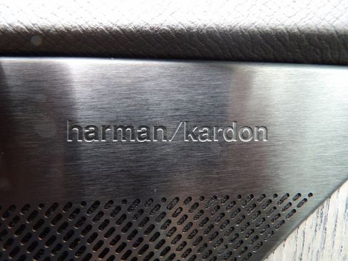 Certified 2024 Volvo XC90 B5 Plus image 12