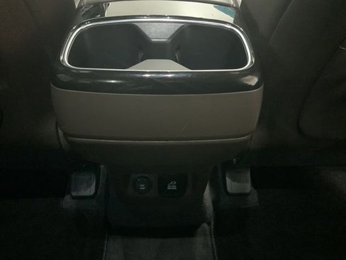 Used 2020 Kia Telluride SX image 24