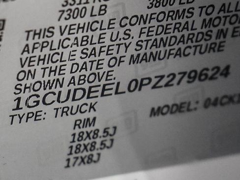 Used 2023 Chevrolet Silverado 1500 RST w/ Convenience Package II AWD/4WD image 27