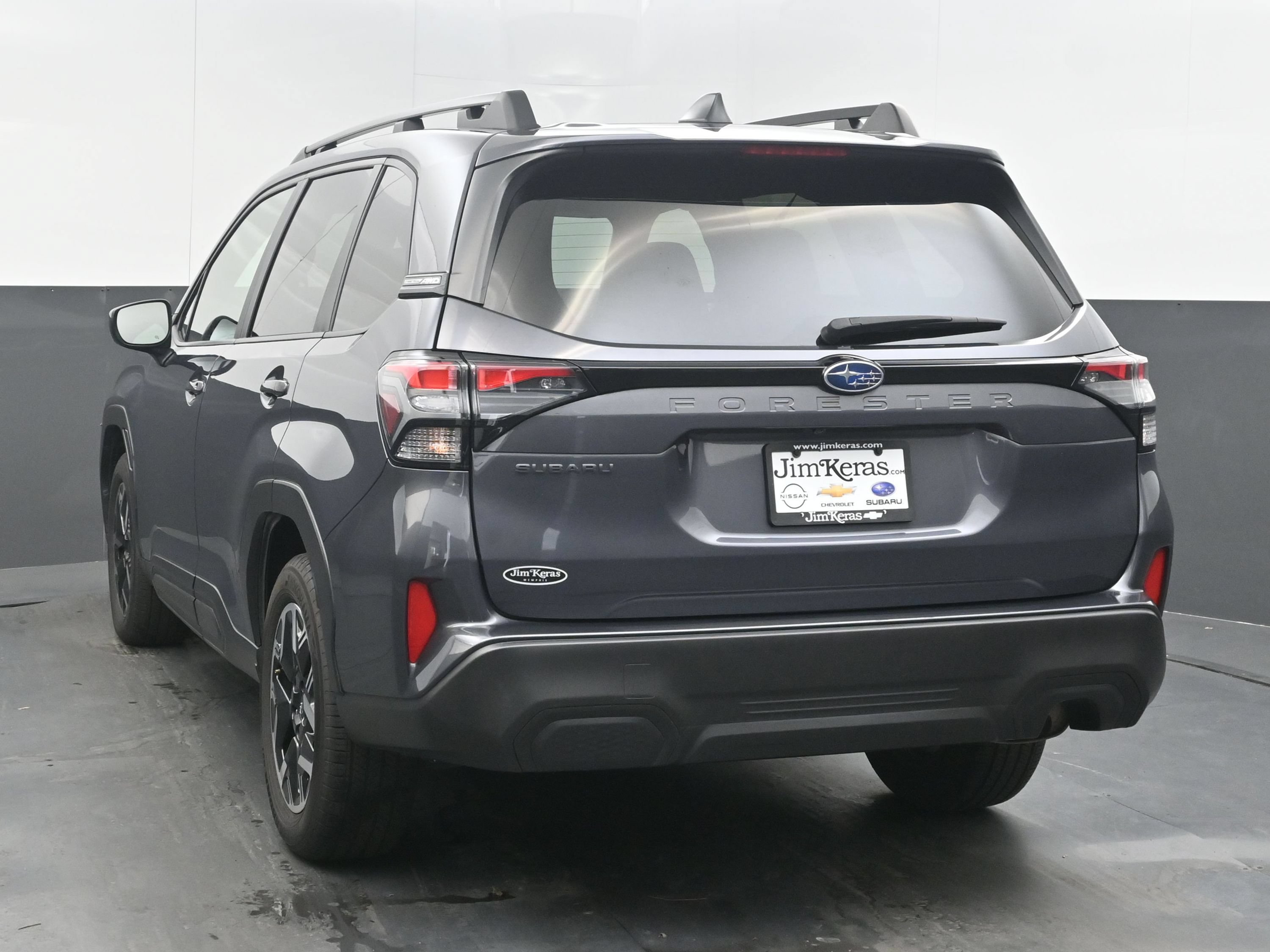 Used 2025 Subaru Forester Premium AWD/4WD image 8