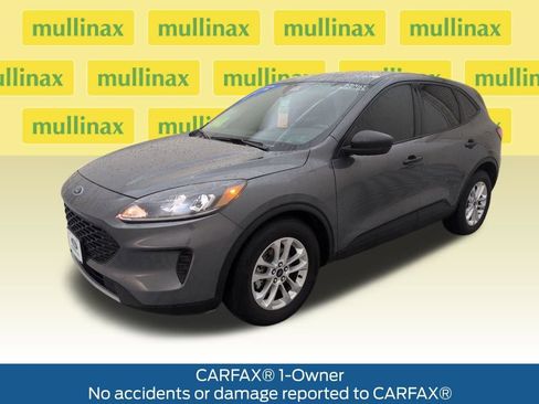 Certified 2022 Ford Escape S image 11