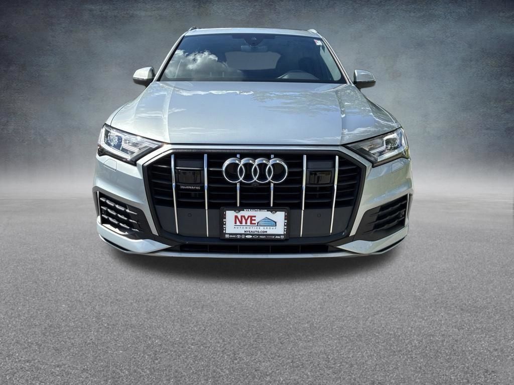 Used 2023 Audi Q7 2.0T Premium w/ Convenience Package AWD/4WD image 9