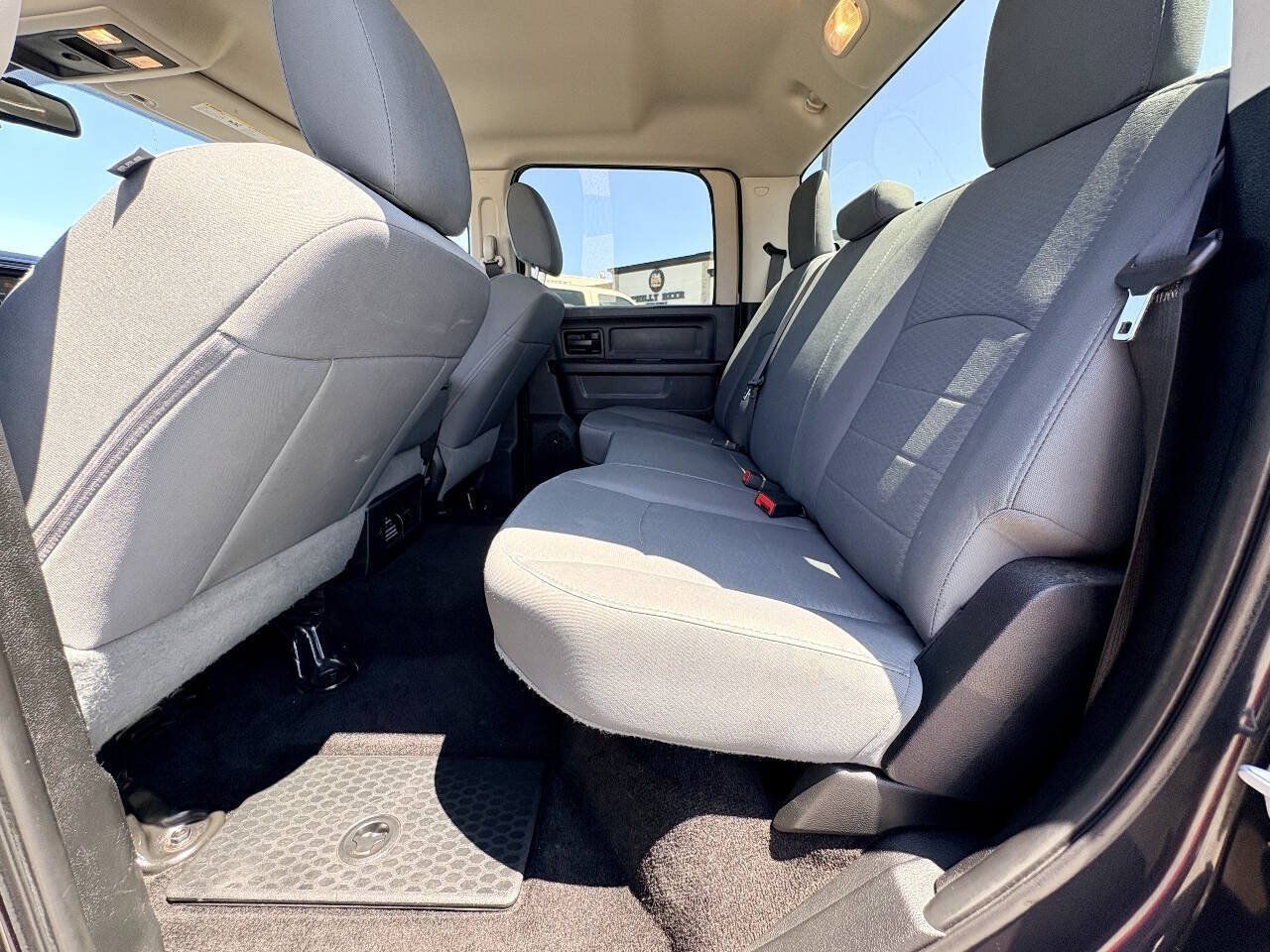 Used 2016 RAM 1500 Express AWD/4WD image 19