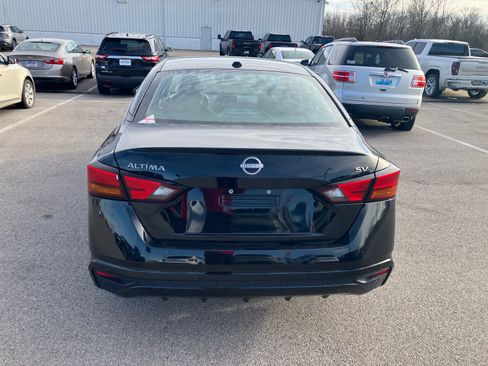Used 2023 Nissan Altima 2.5 SV image 5
