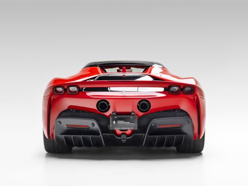 Certified 2025 Ferrari SF90 Spider AWD/4WD image 5