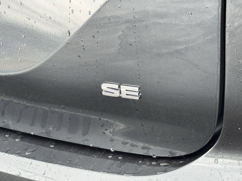 Used 2024 Mitsubishi Outlander SE image 45