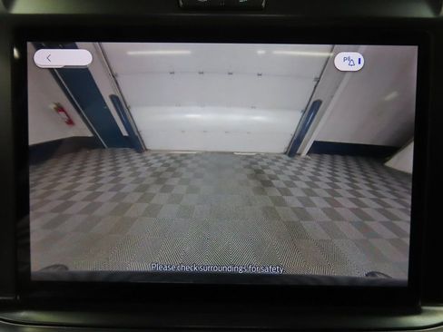 Used 2025 Ford F250 Lariat w/ Lariat Ultimate Package image 26