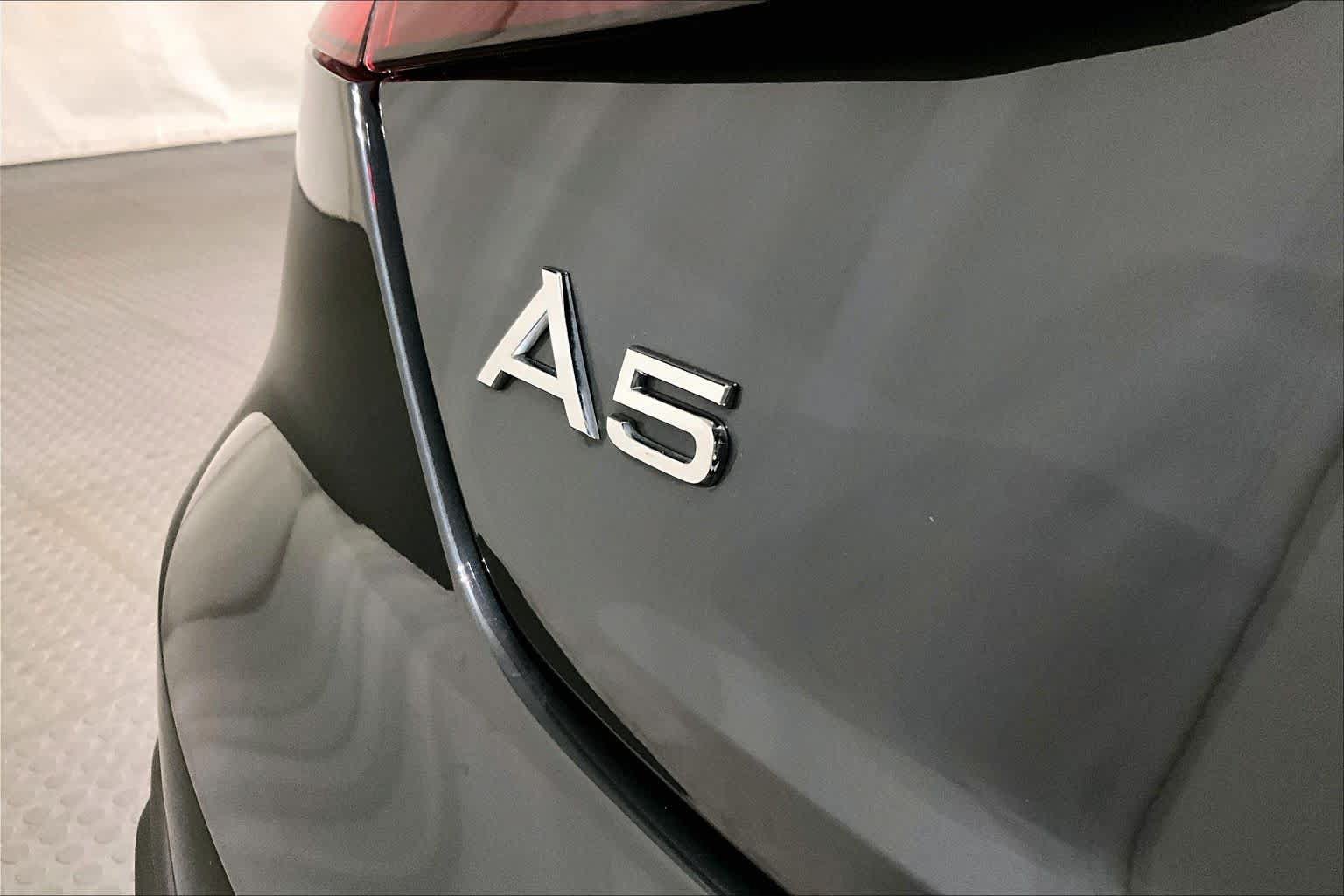 Used 2022 Audi A5 2.0T Premium w/ Convenience Package AWD/4WD image 9