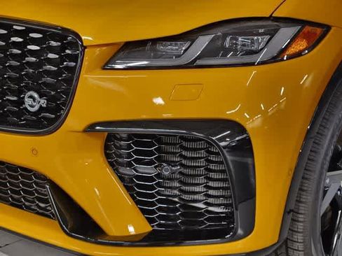 New 2026 Jaguar F-PACE SVR 575 Edition AWD/4WD image 22