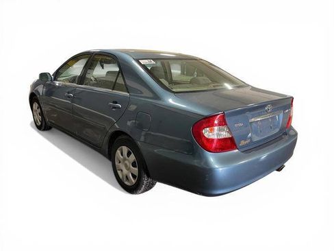 Used 2003 Toyota Camry LE image 3