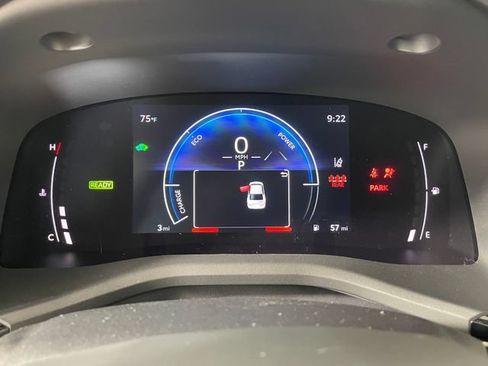 New 2026 Toyota Camry Hybrid AWD/4WD image 3