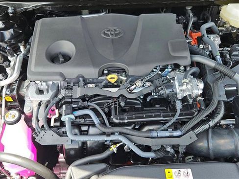 New 2025 Toyota Camry SE image 15