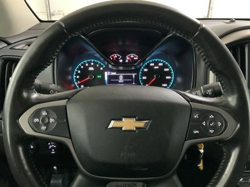 Used 2017 Chevrolet Colorado Z71 AWD/4WD image 26