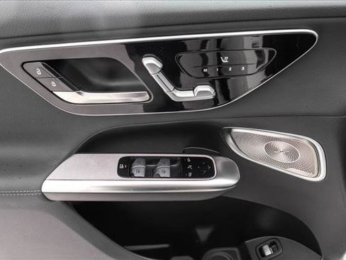 Certified 2026 Mercedes-Benz GLC 300 4MATIC image 13