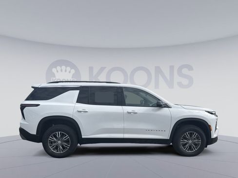 New 2026 Chevrolet Traverse LT w/ Driver Confidence Package image 7