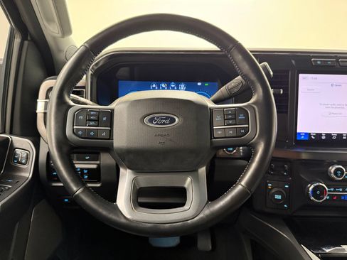 Used 2024 Ford F250 Lariat AWD/4WD image 29