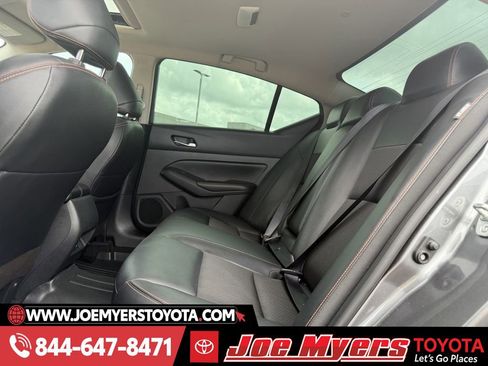Used 2022 Nissan Altima 2.0 SR image 30