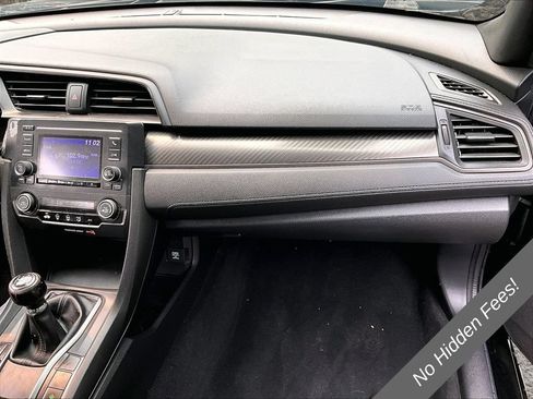 Used 2018 Honda Civic Sport image 12