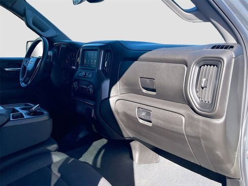 Used 2025 Chevrolet Silverado 1500 Custom w/ Turbomax Blackout Package image 24