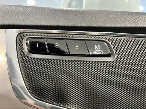 Used 2017 Volvo XC90 T5 Momentum w/ Vision Package image 45