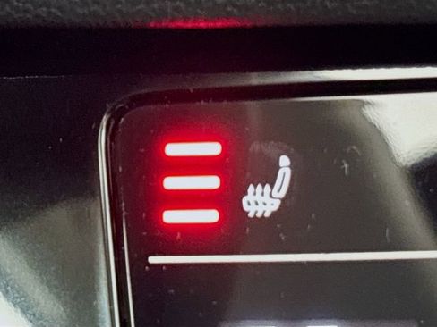 New 2026 Volkswagen Jetta SE image 19