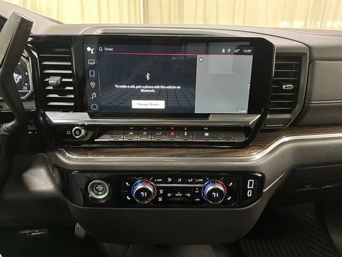 Certified 2024 GMC Sierra 1500 Elevation image 33