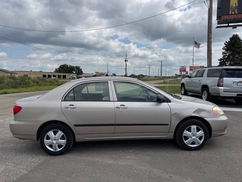 Used 2003 Toyota Corolla CE FWD image 32