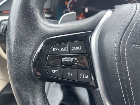 Used 2022 BMW 540i xDrive w/ Convenience Package image 20