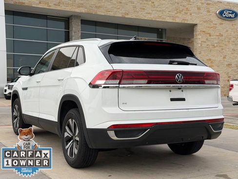 Used 2024 Volkswagen Atlas Cross Sport SE image 10