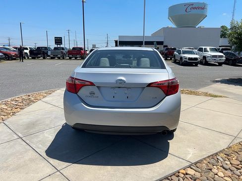 Used 2019 Toyota Corolla LE FWD image 4