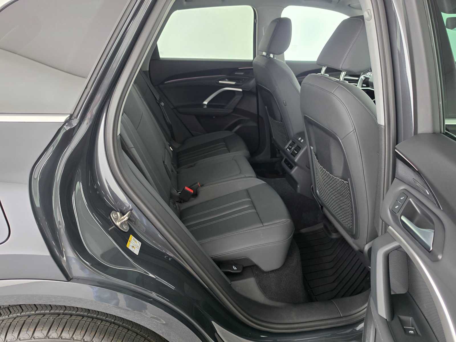 Used 2025 Audi Q5 Premium Plus w/ Premium Plus AWD/4WD image 12