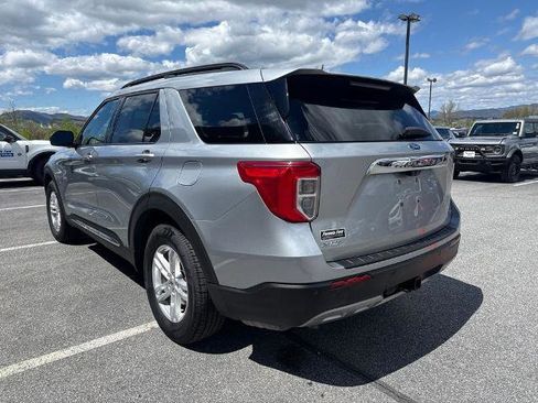 Certified 2020 Ford Explorer XLT w/ Equipment Group 202A AWD/4WD image 5
