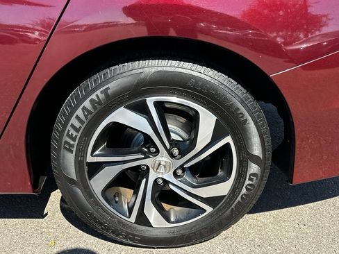 Used 2016 Honda Accord LX image 10