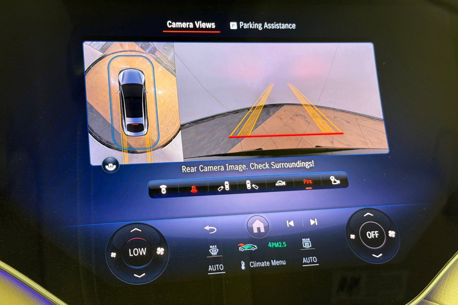 Used 2022 Mercedes-Benz EQS 580 4MATIC Sedan w/ Pinnacle Trim Package image 19