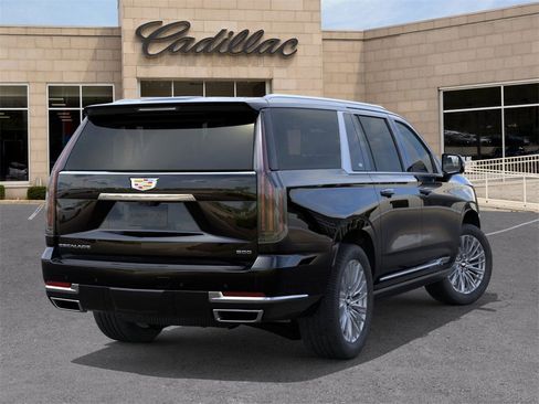 New 2026 Cadillac Escalade ESV Luxury w/ Touring Package image 4