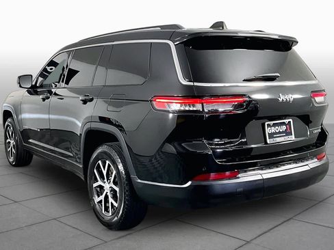 Used 2023 Jeep Grand Cherokee L Limited RWD image 11