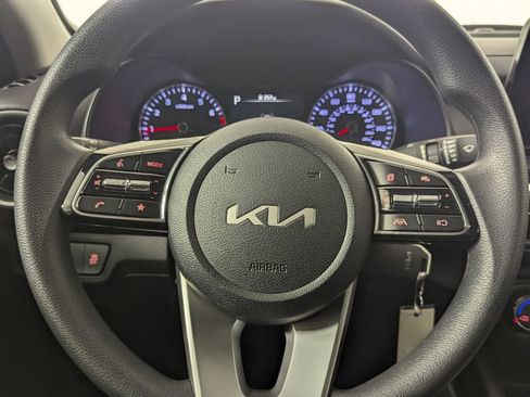 Used 2024 Kia Forte LXS image 16