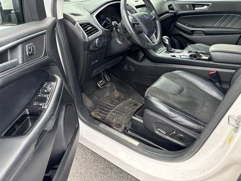 Used 2016 Ford Edge Sport w/ Equipment Group 401A AWD/4WD image 13