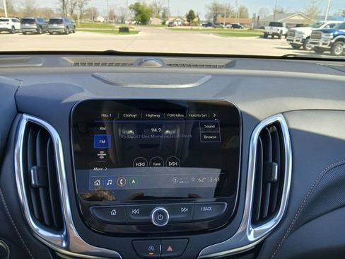 Certified 2024 Chevrolet Equinox Premier AWD/4WD image 36