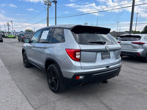 Used 2019 Honda Passport Sport image 3