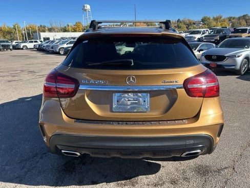 Used 2018 Mercedes-Benz GLA 250 4MATIC image 5