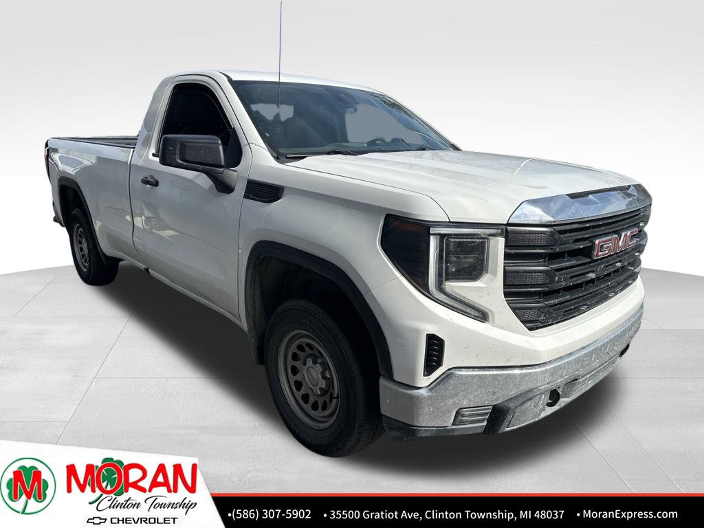 Used 2023 GMC Sierra 1500 Pro w/ Pro Value Package AWD/4WD image 4