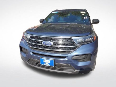 Used 2020 Ford Explorer XLT RWD image 6