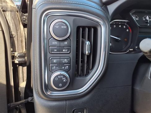 Used 2020 GMC Sierra 1500 Elevation w/ Elevation Value Package image 25
